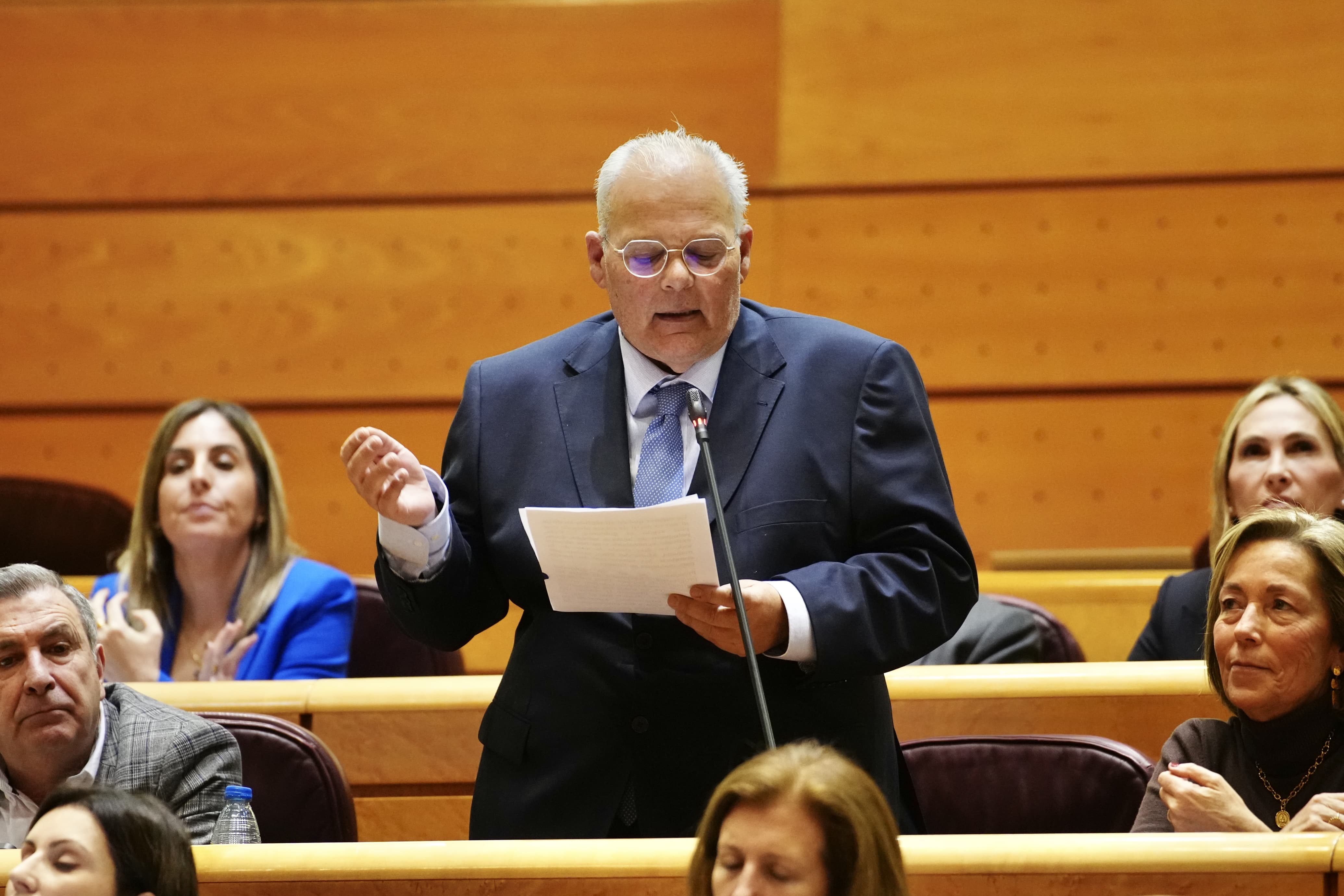 El PSOE rechaza la propuesta del PP reclamando igualdad de trato para Canarias y más financiación estatal para la dependencia