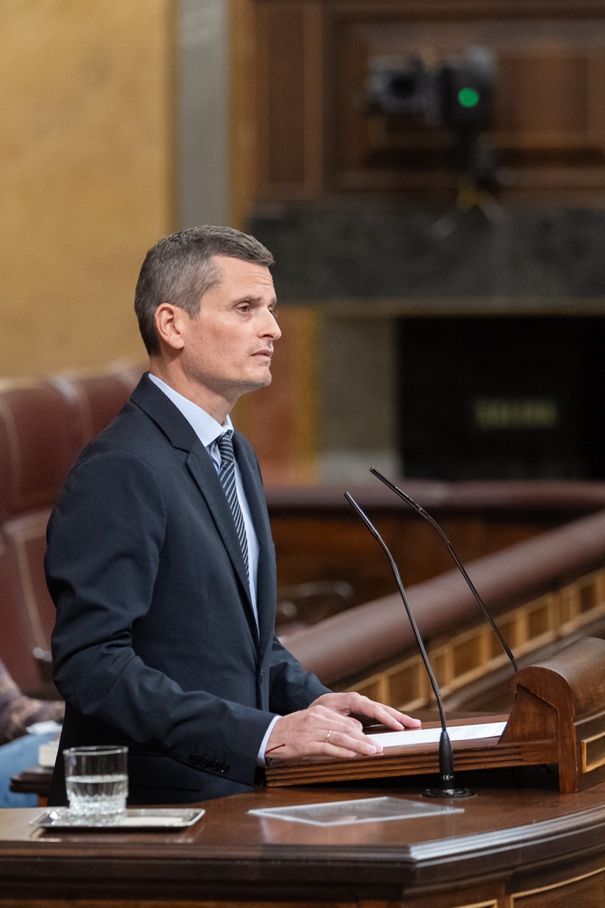 El PP sostiene que el Gobierno le da la razón: “se puede invertir en Canarias con las tasas aeroportuarias congeladas”